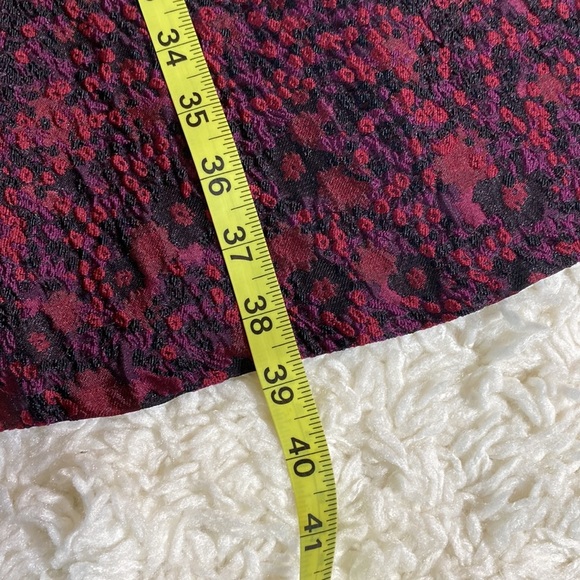 DKNY JACQUARD FIT & FLARE DRESS with SIDE PANELS Red & Black Sz … - Picture 10 of 15